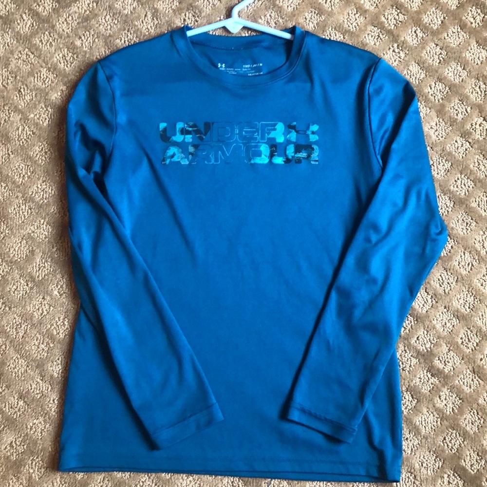Under armour long sleeve shirt